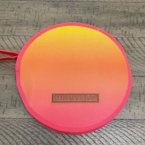 SunnyLife Picnic set! With tote